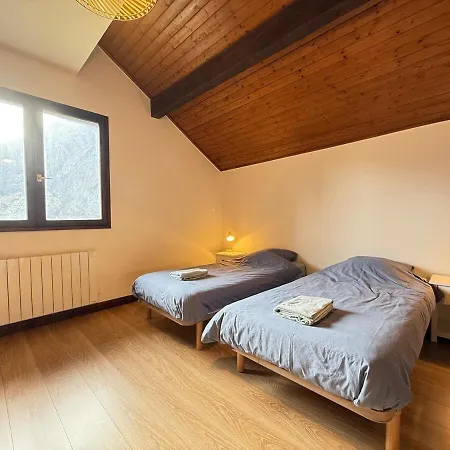 Duplex 15 Pers-proche Grands Cols-garage Διαμέρισμα